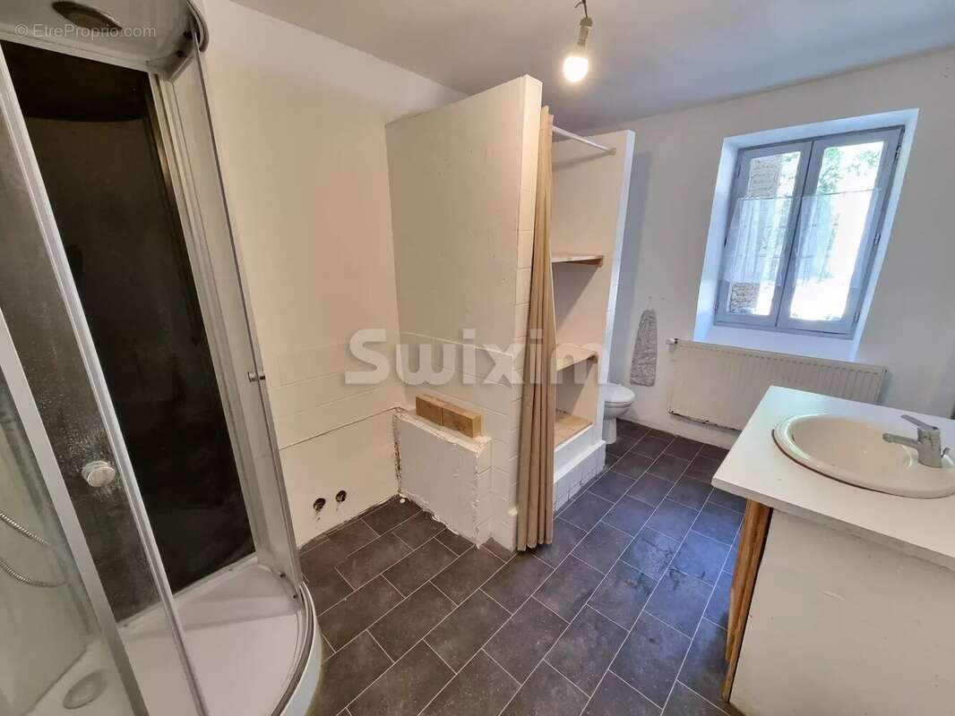 Maison à ASNIERES-SOUS-BOIS