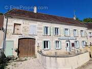 Maison à ASNIERES-SOUS-BOIS