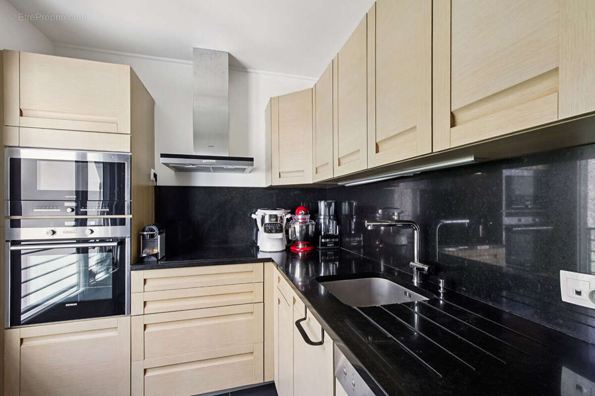 Appartement à NANTERRE