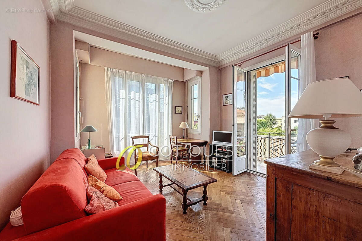 Appartement à NICE