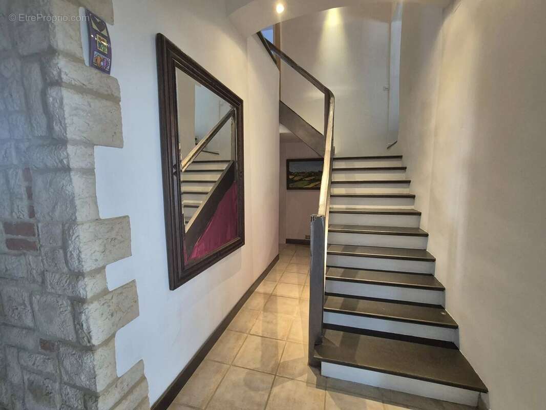 Maison à PUYCASQUIER