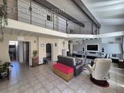 Maison à PUYCASQUIER