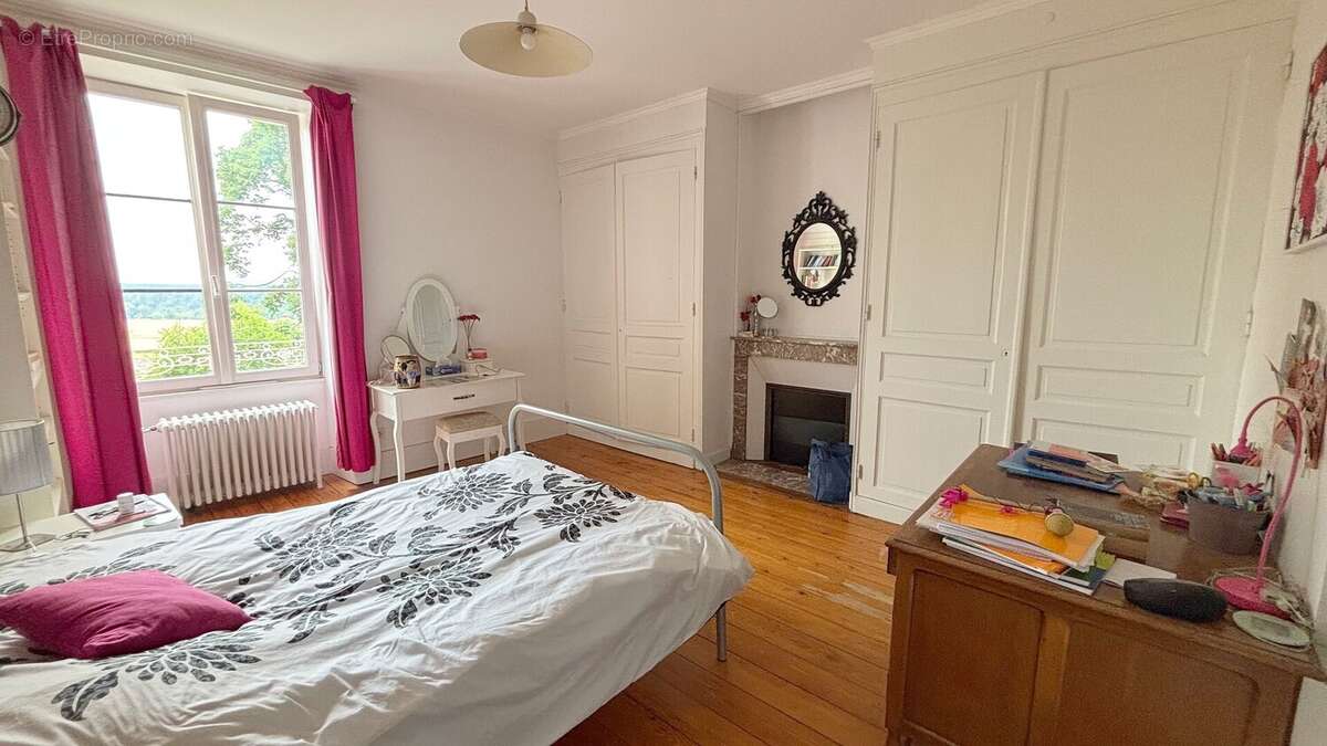 Christophe 05 - Maison à SAINT-VIT