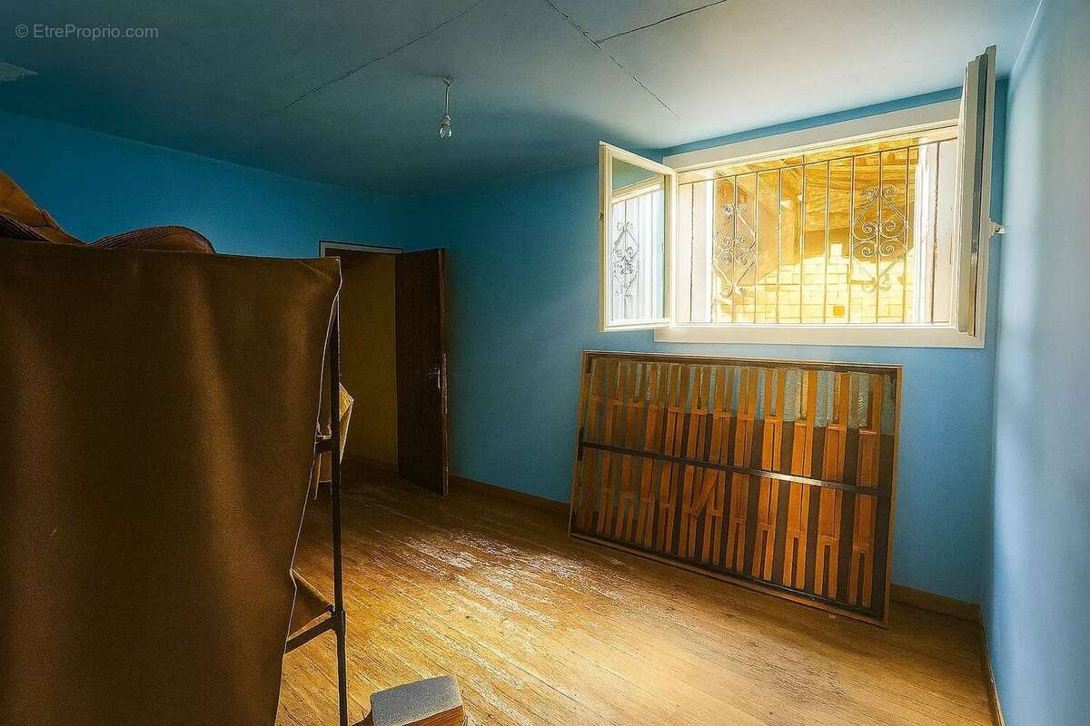 Maison à CASTELCULIER