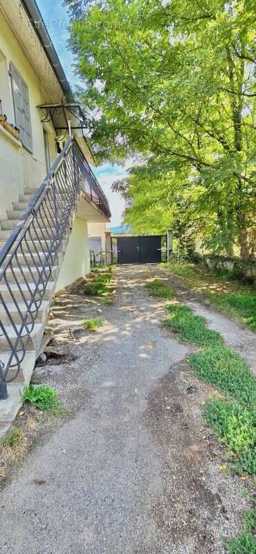 Maison à LES AVENIERES