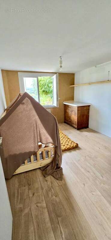 Maison à LES AVENIERES