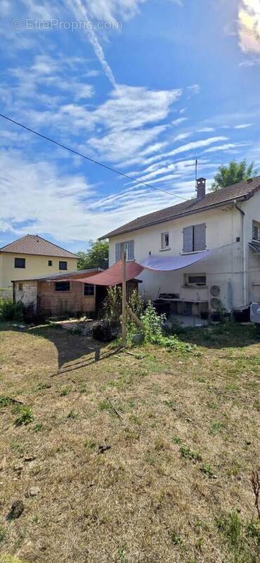 Maison à LES AVENIERES