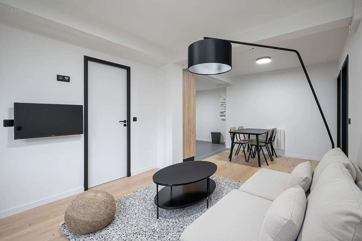 Appartement à CLICHY