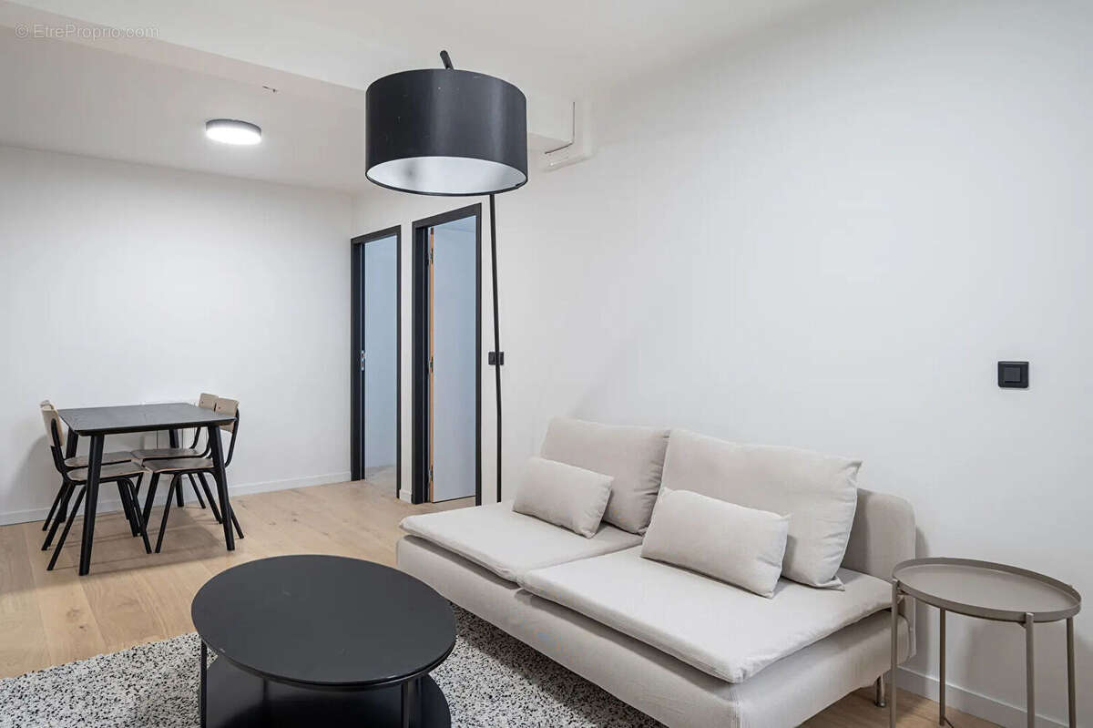 Appartement à CLICHY