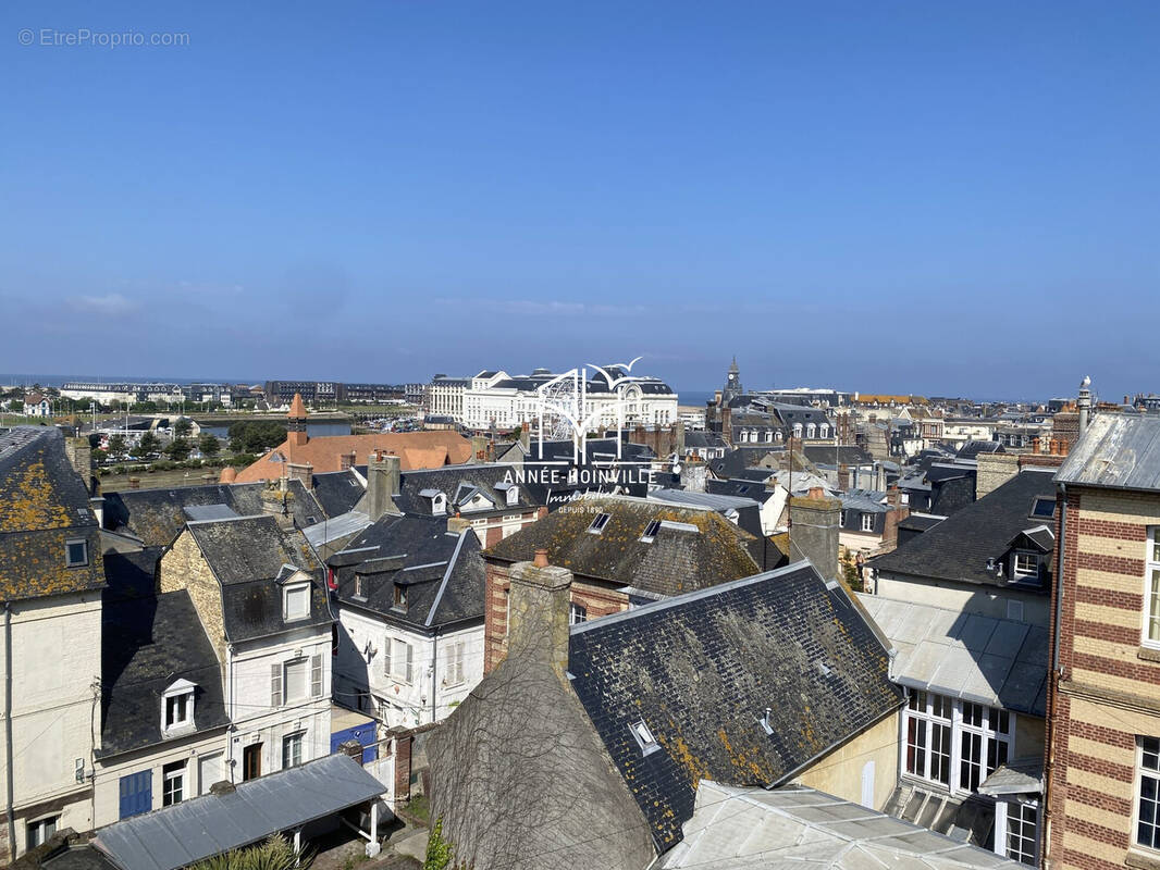 Appartement à TROUVILLE-SUR-MER