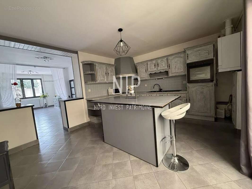 Maison à SAINT-AMAND-LES-EAUX