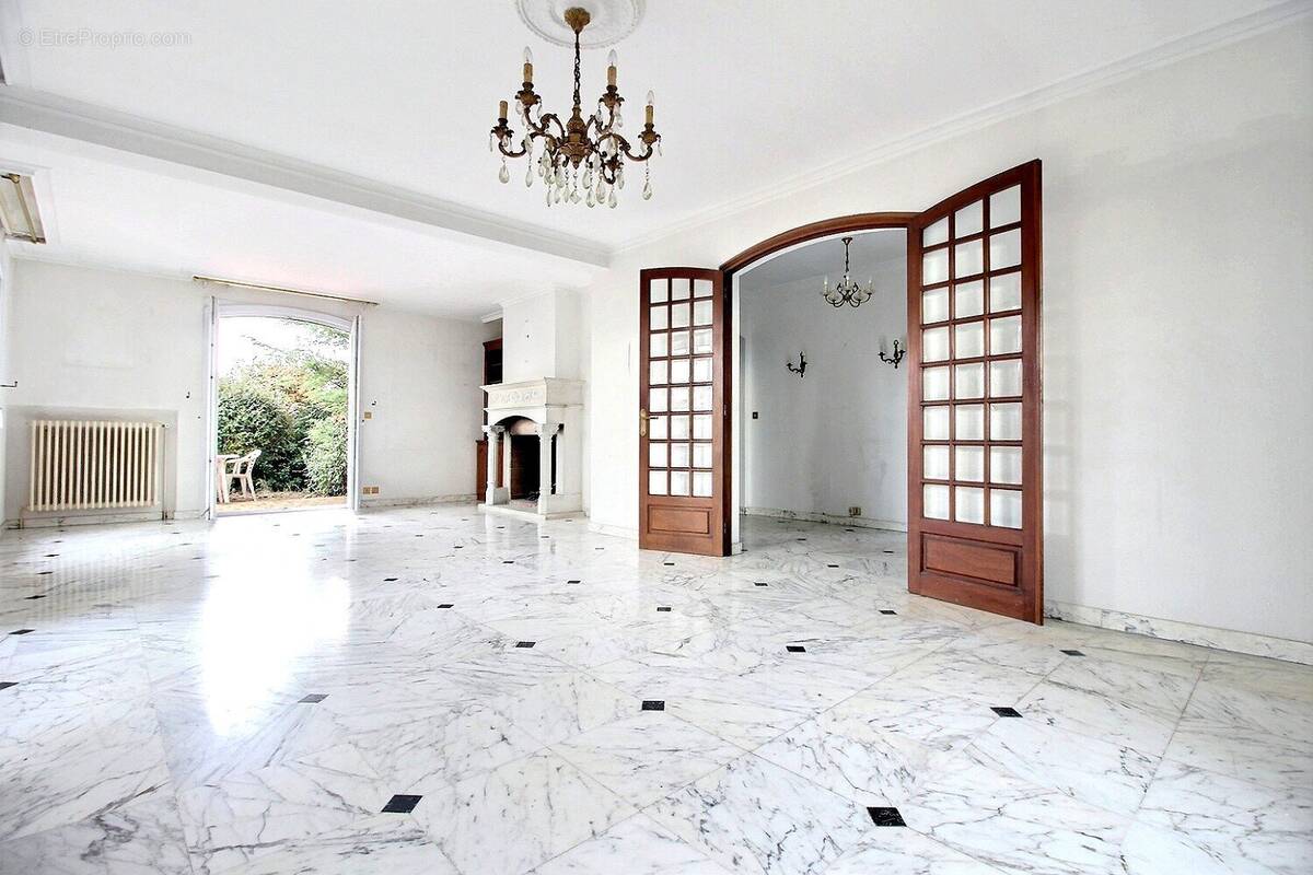 Maison à RAMONVILLE-SAINT-AGNE