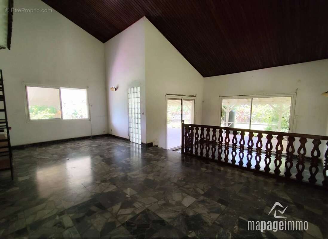 Maison à LE LAMENTIN