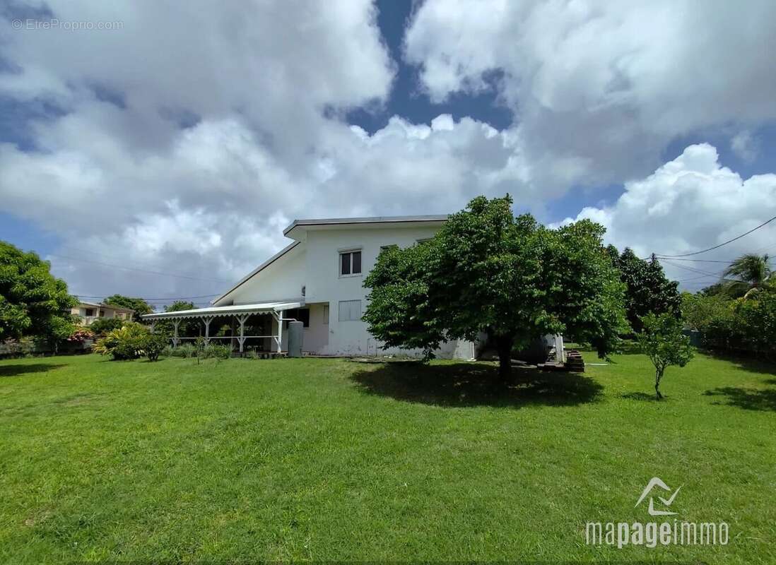 Maison à LE LAMENTIN