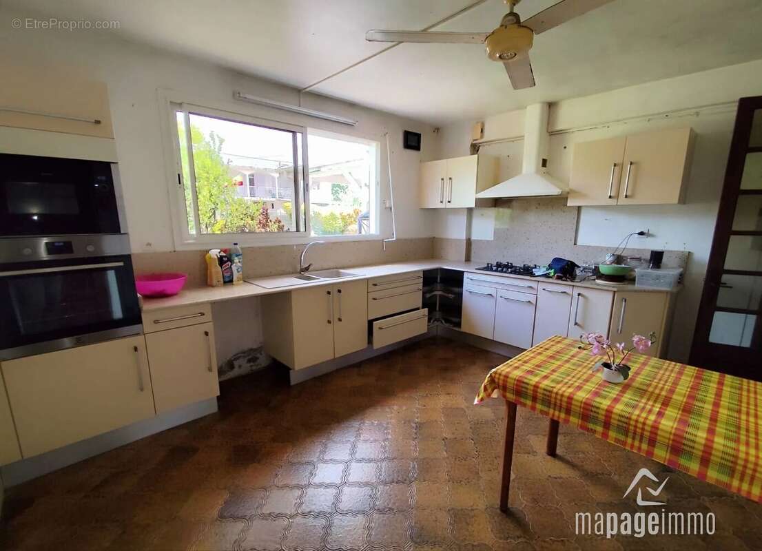 Maison à LE LAMENTIN