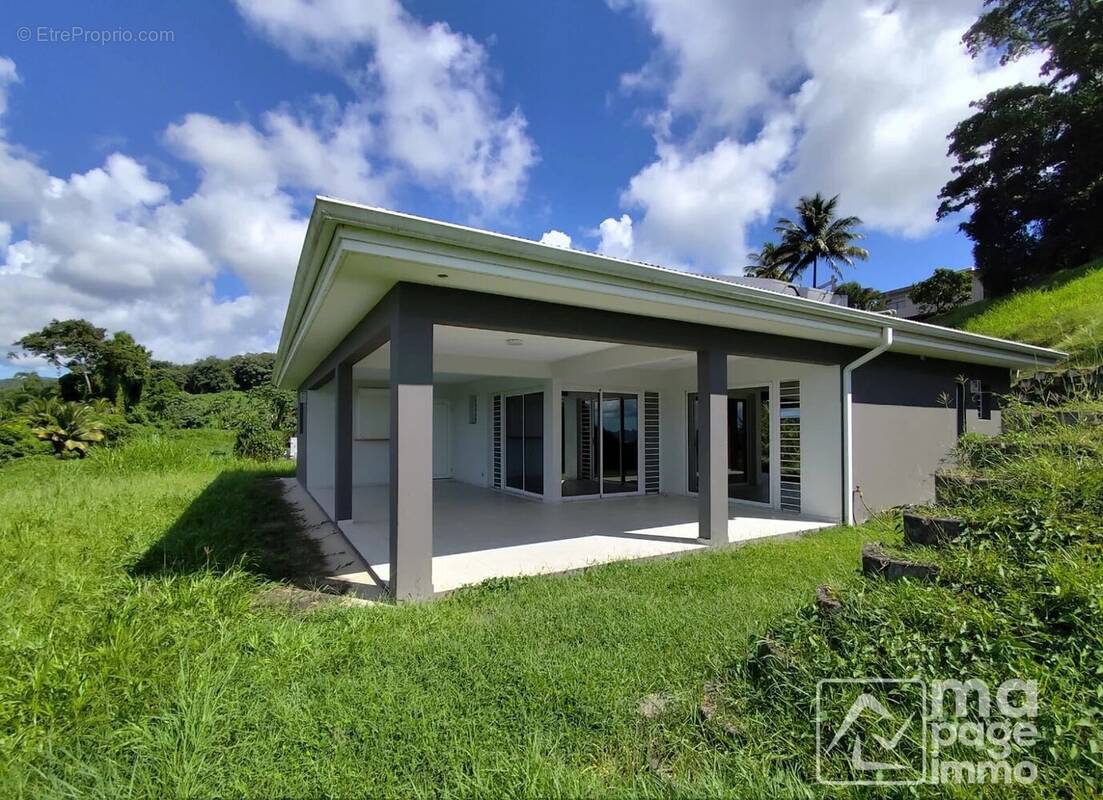 Maison à FORT-DE-FRANCE