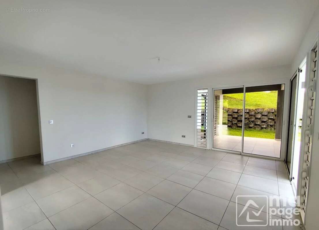 Maison à FORT-DE-FRANCE