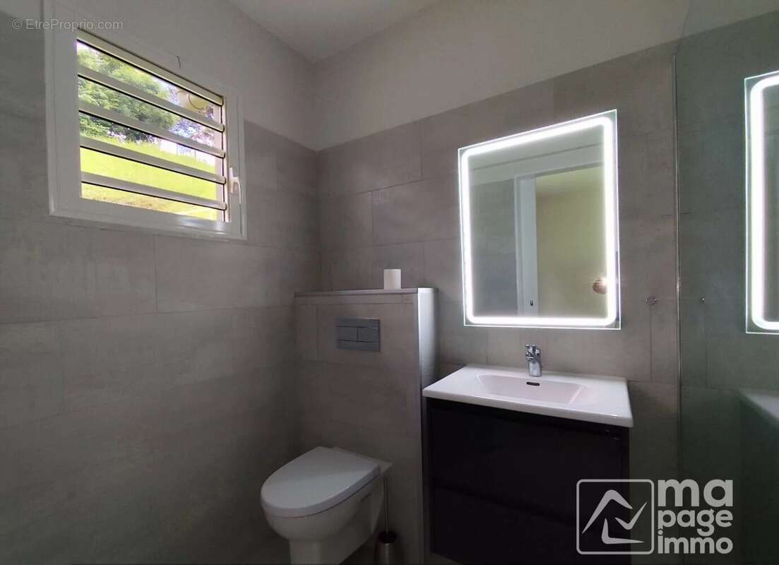 Maison à FORT-DE-FRANCE