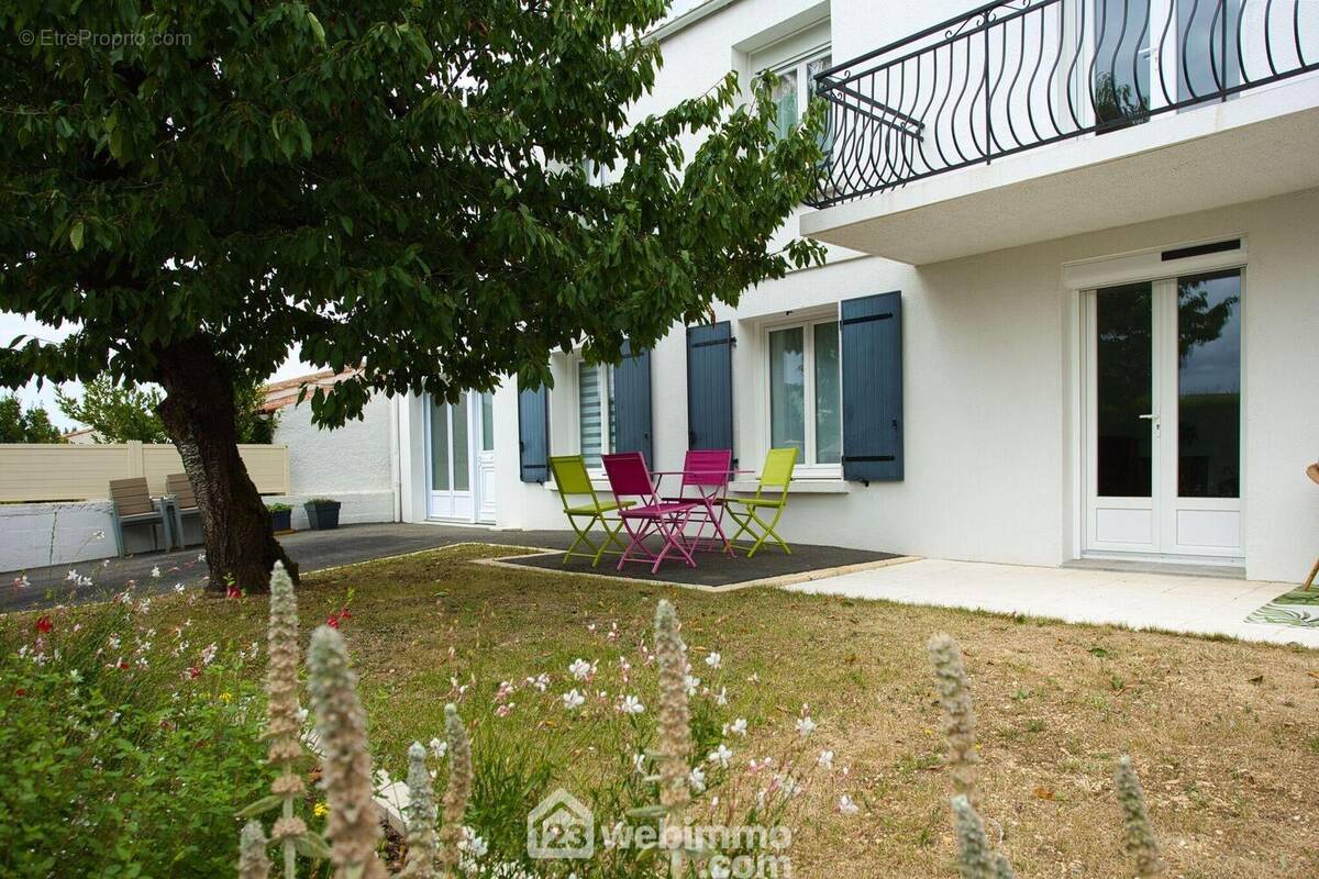 Maison à NIEUL-SUR-MER