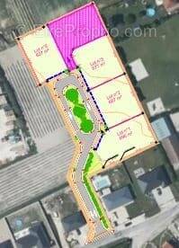 Terrain à AUBETERRE