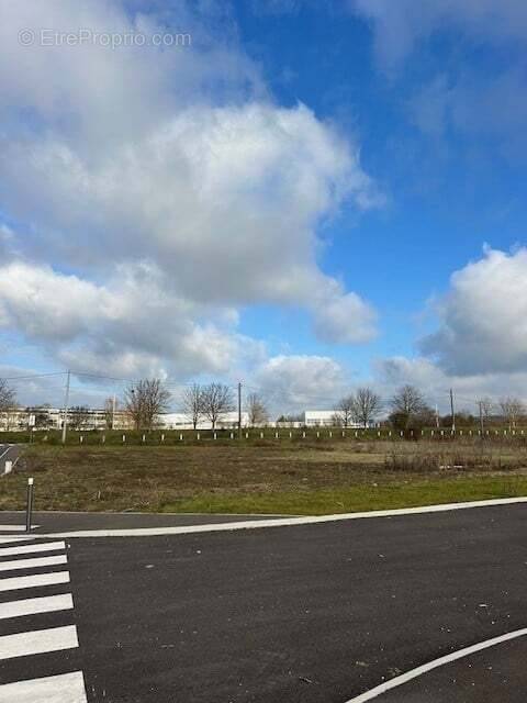 Terrain à ROSIERES-PRES-TROYES