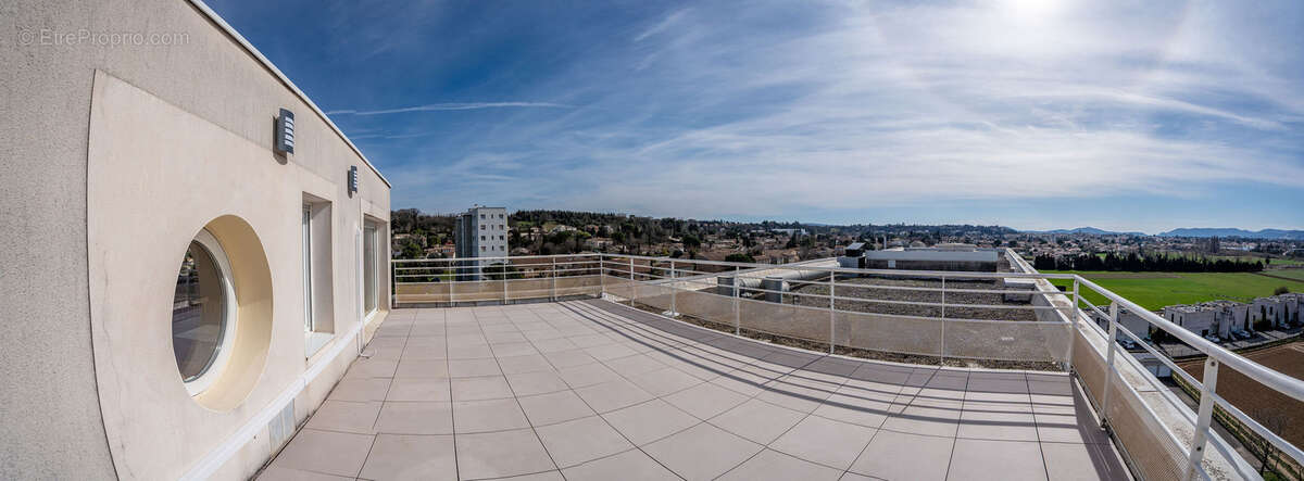 Appartement à MONTELIMAR