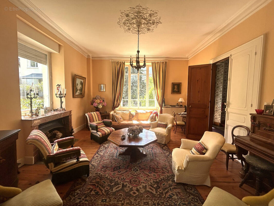 Maison à BAGNERES-DE-LUCHON