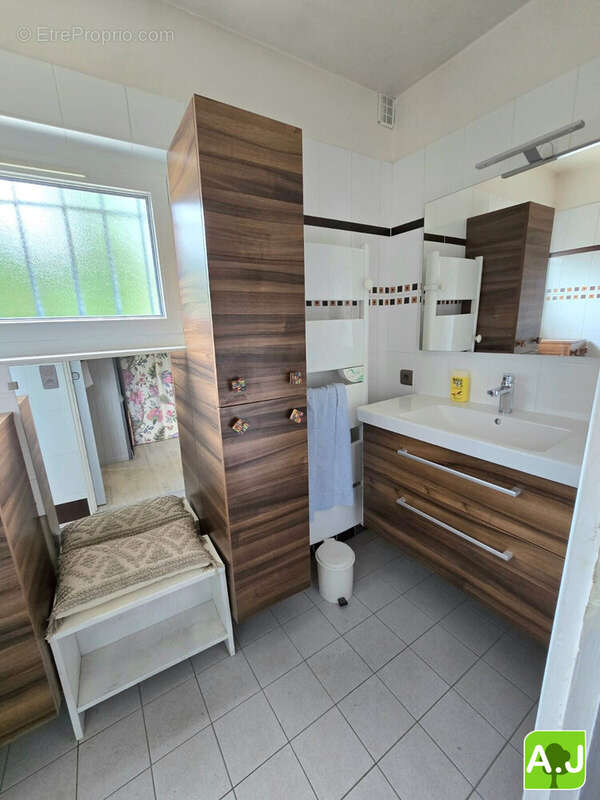 Maison à EZY-SUR-EURE