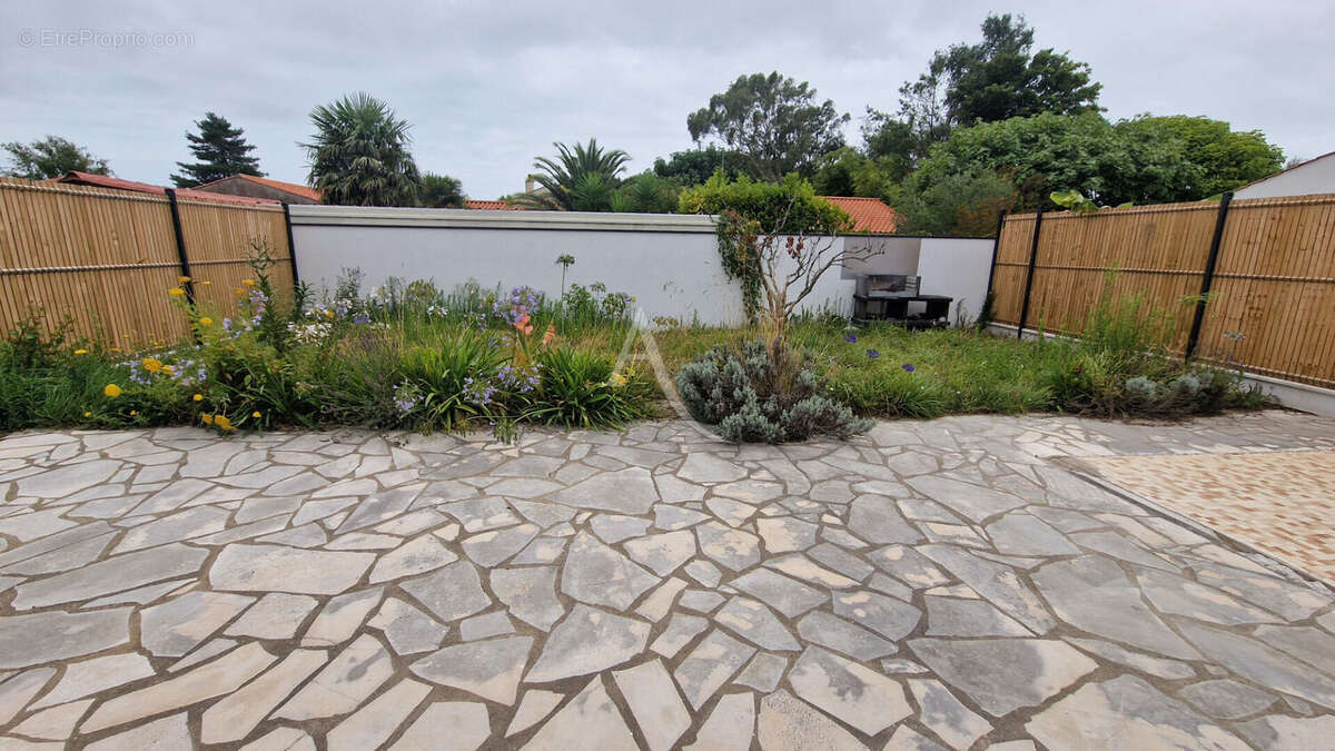 Maison à TALMONT-SAINT-HILAIRE