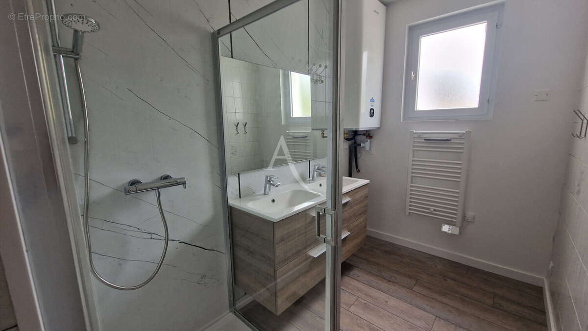 Maison à TALMONT-SAINT-HILAIRE