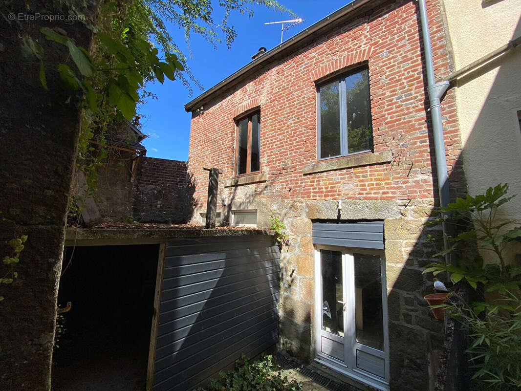 Maison à LA FERTE-MACE