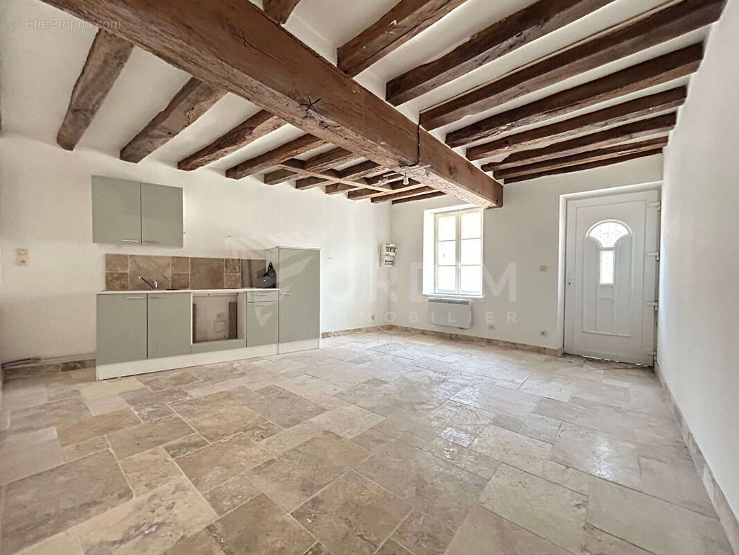 Appartement à TOUCY