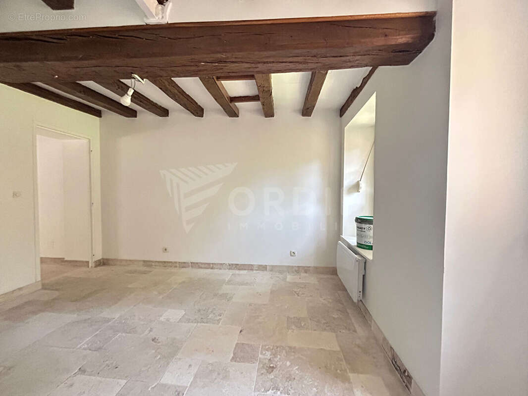 Appartement à TOUCY