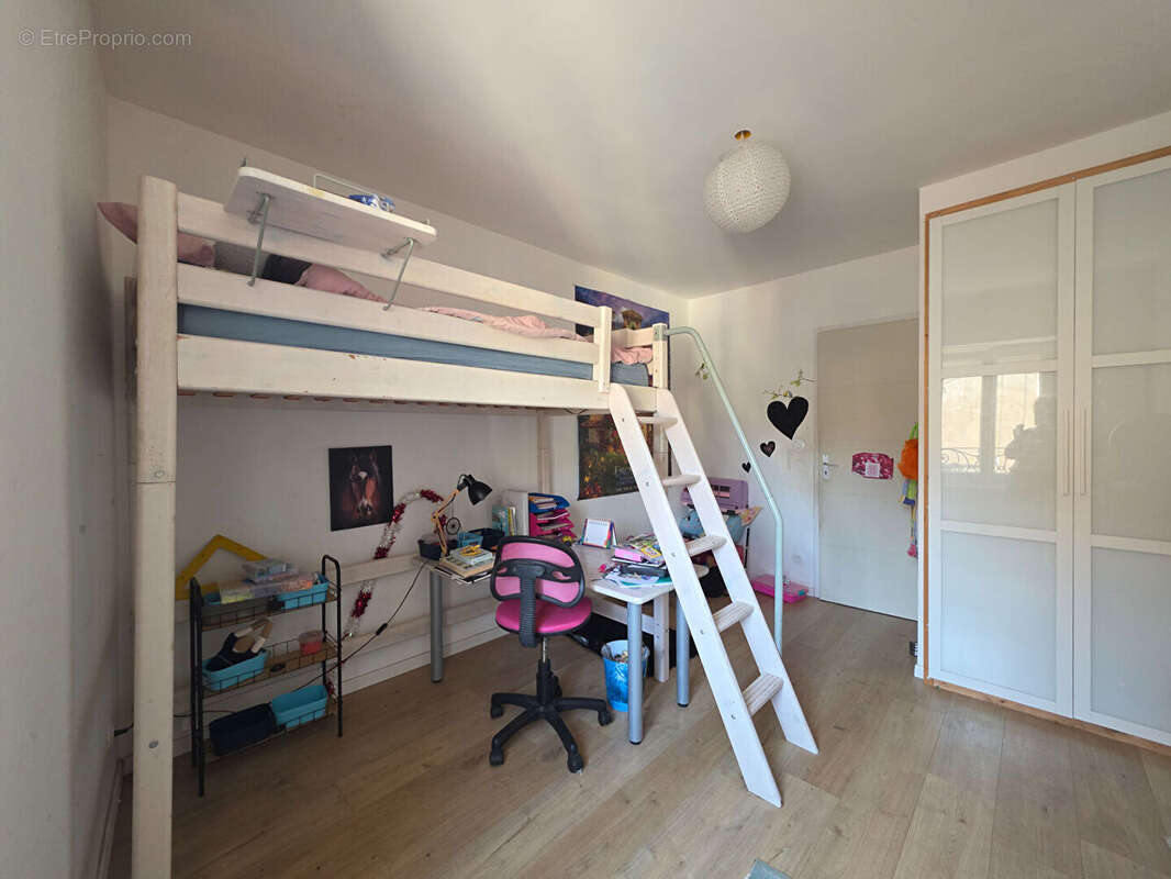 Maison à SAINT-GENIX-SUR-GUIERS