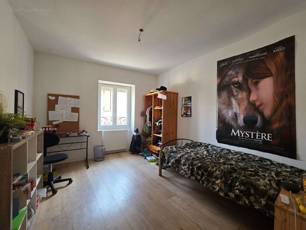 Maison à SAINT-GENIX-SUR-GUIERS