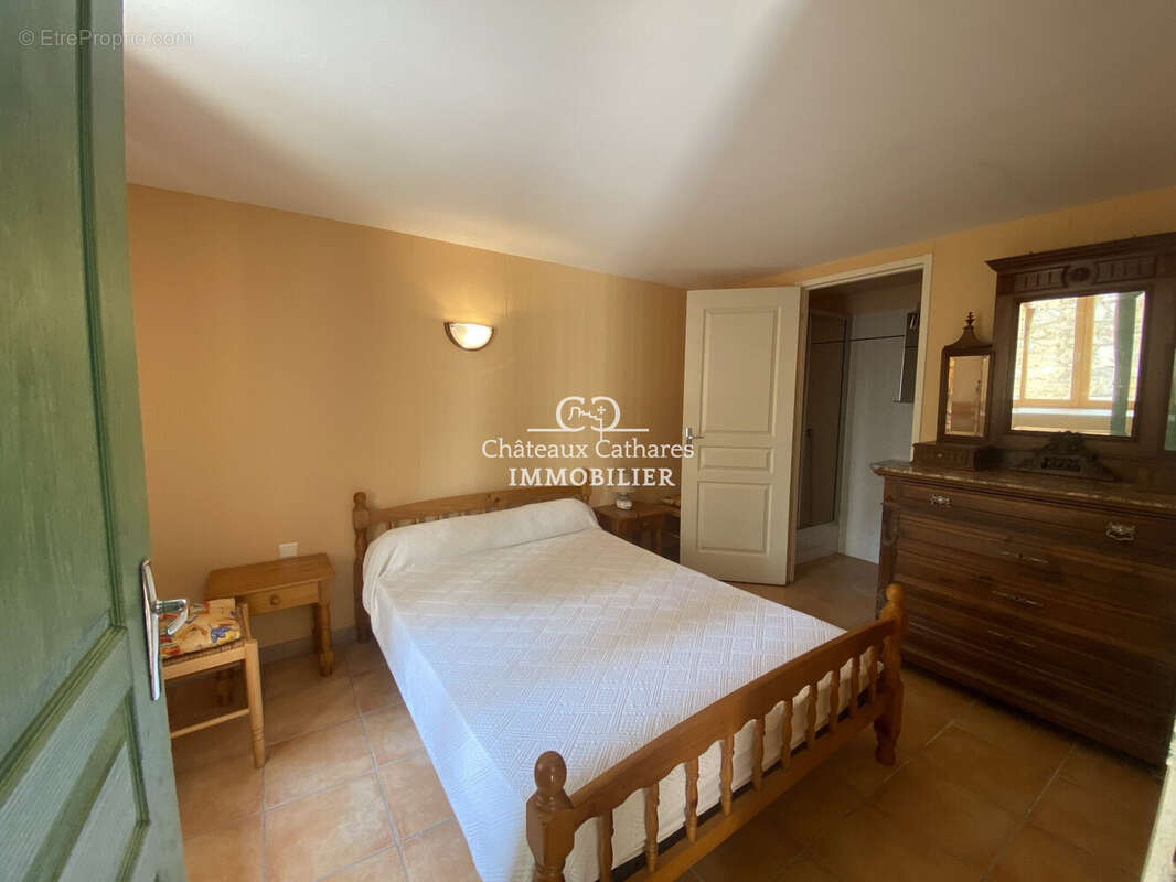 Maison à DUILHAC-SOUS-PEYREPERTUSE