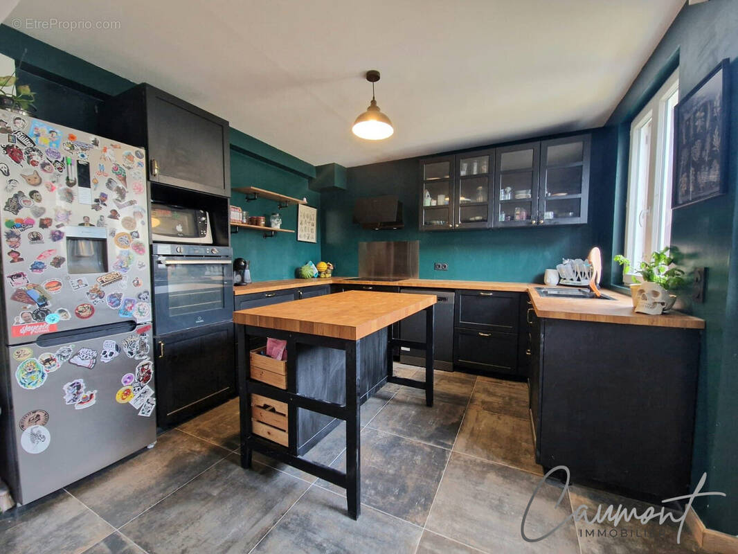 Maison à GRUCHET-LE-VALASSE