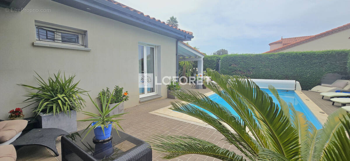 Maison à SAINT-GENIS-DES-FONTAINES