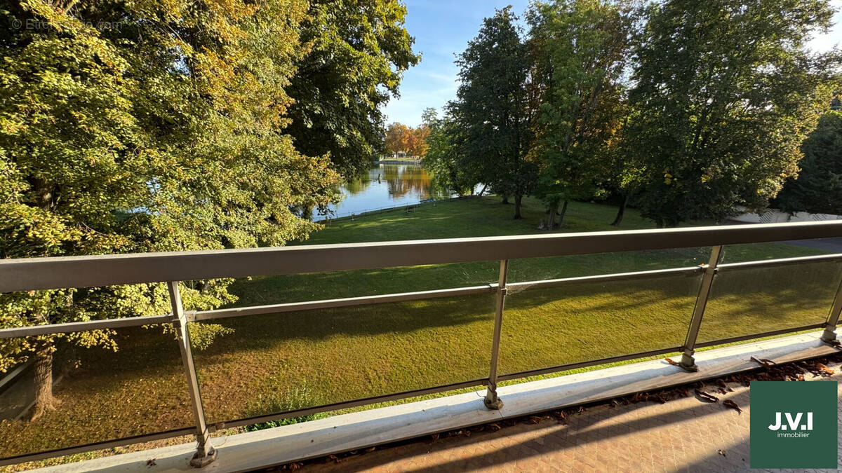 Appartement à SAINT-GRATIEN