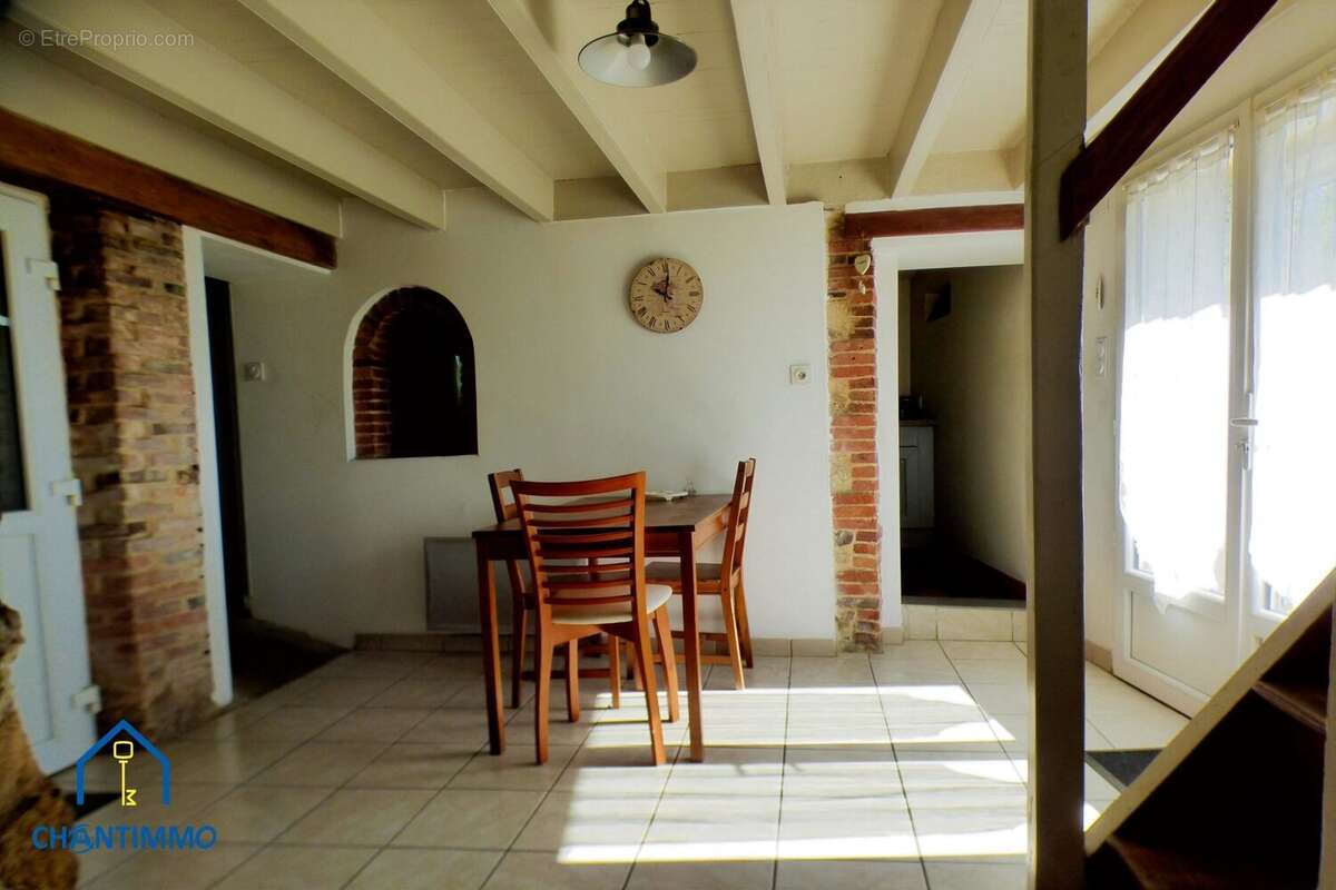 Maison à MOUILLERON-EN-PAREDS