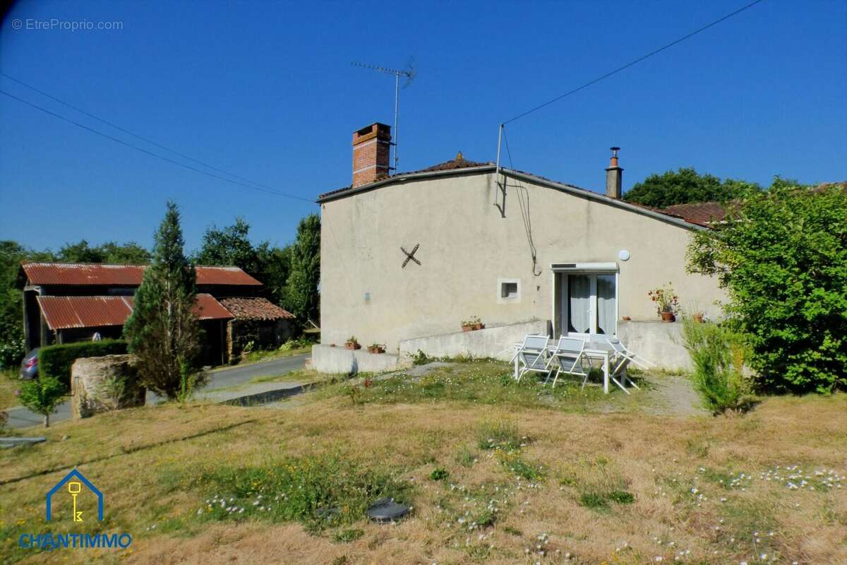 Maison à MOUILLERON-EN-PAREDS