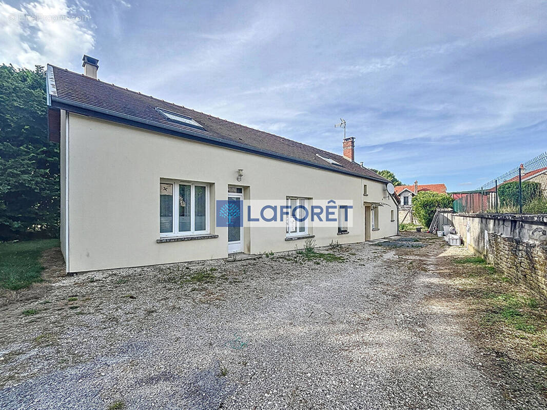 Maison à MARANVILLE