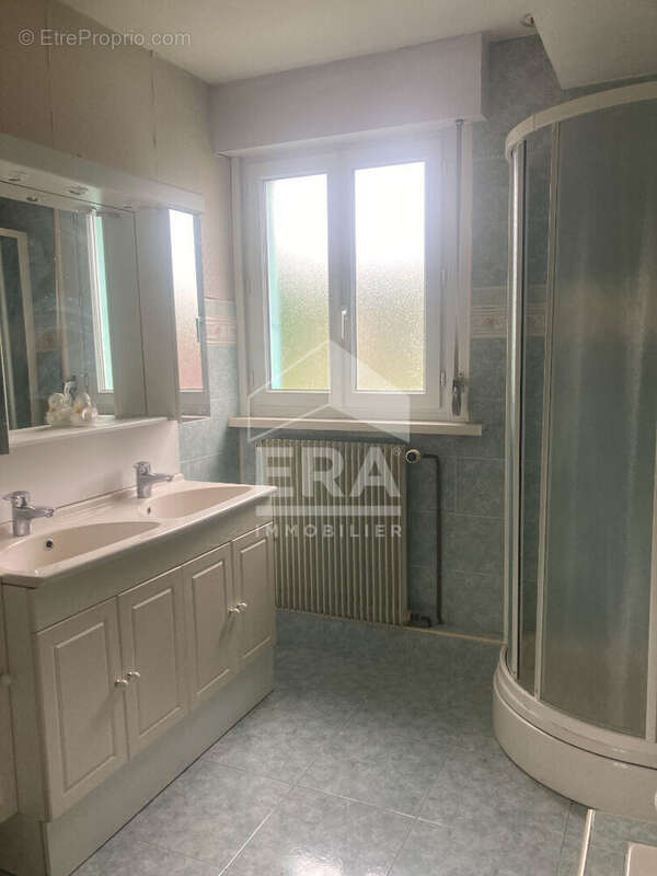 Maison à BEAURAINVILLE