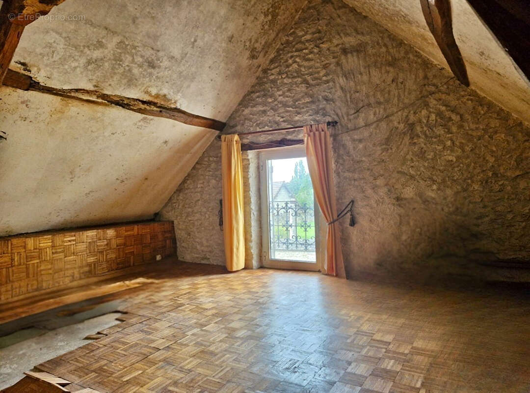 Maison à SAINT-CLAIR-SUR-EPTE