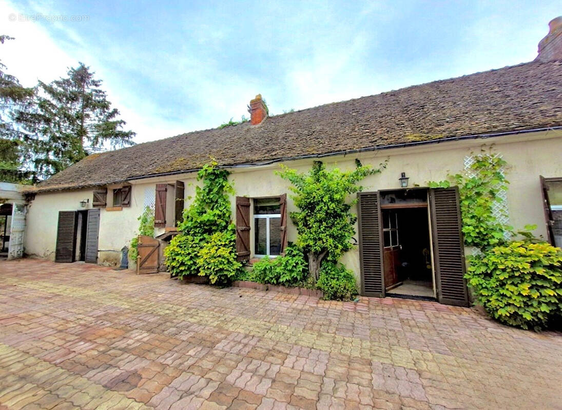 Maison à SAINT-CLAIR-SUR-EPTE