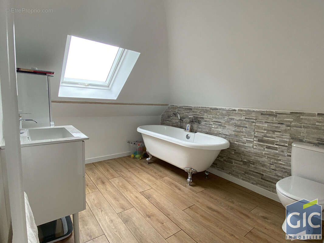 Maison à MERVILLE-FRANCEVILLE-PLAGE