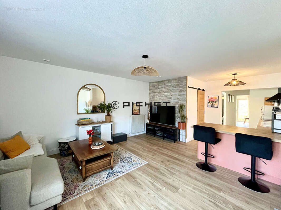 Appartement à GUJAN-MESTRAS