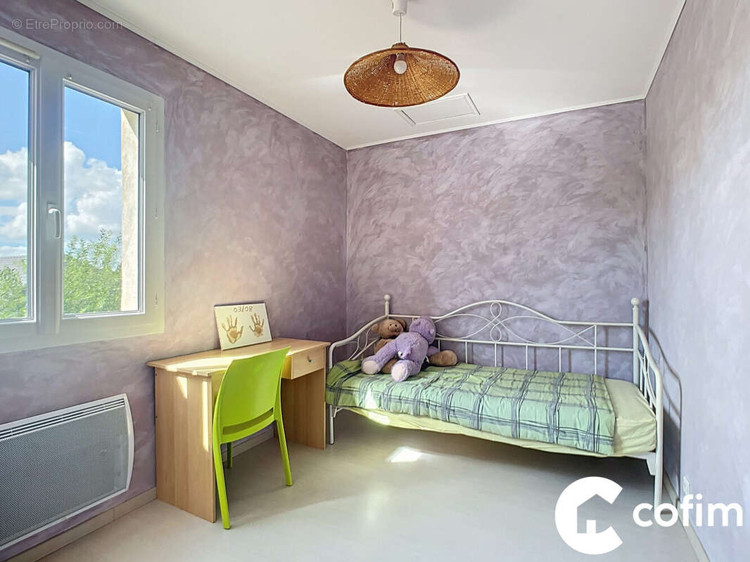 Maison à SERRES-CASTET