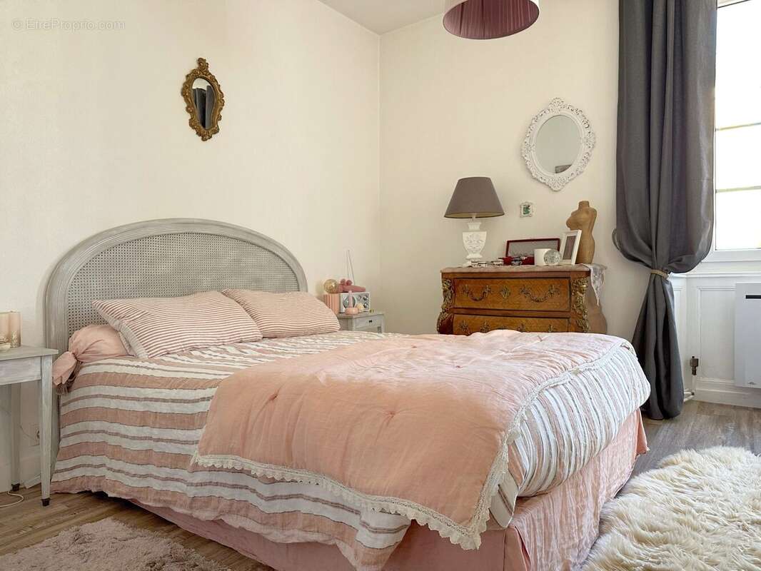 Appartement à BAIN-DE-BRETAGNE