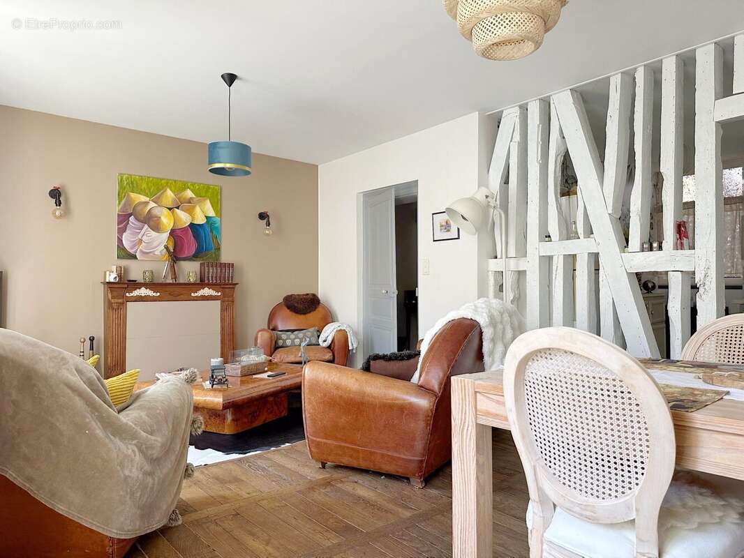 Appartement à BAIN-DE-BRETAGNE